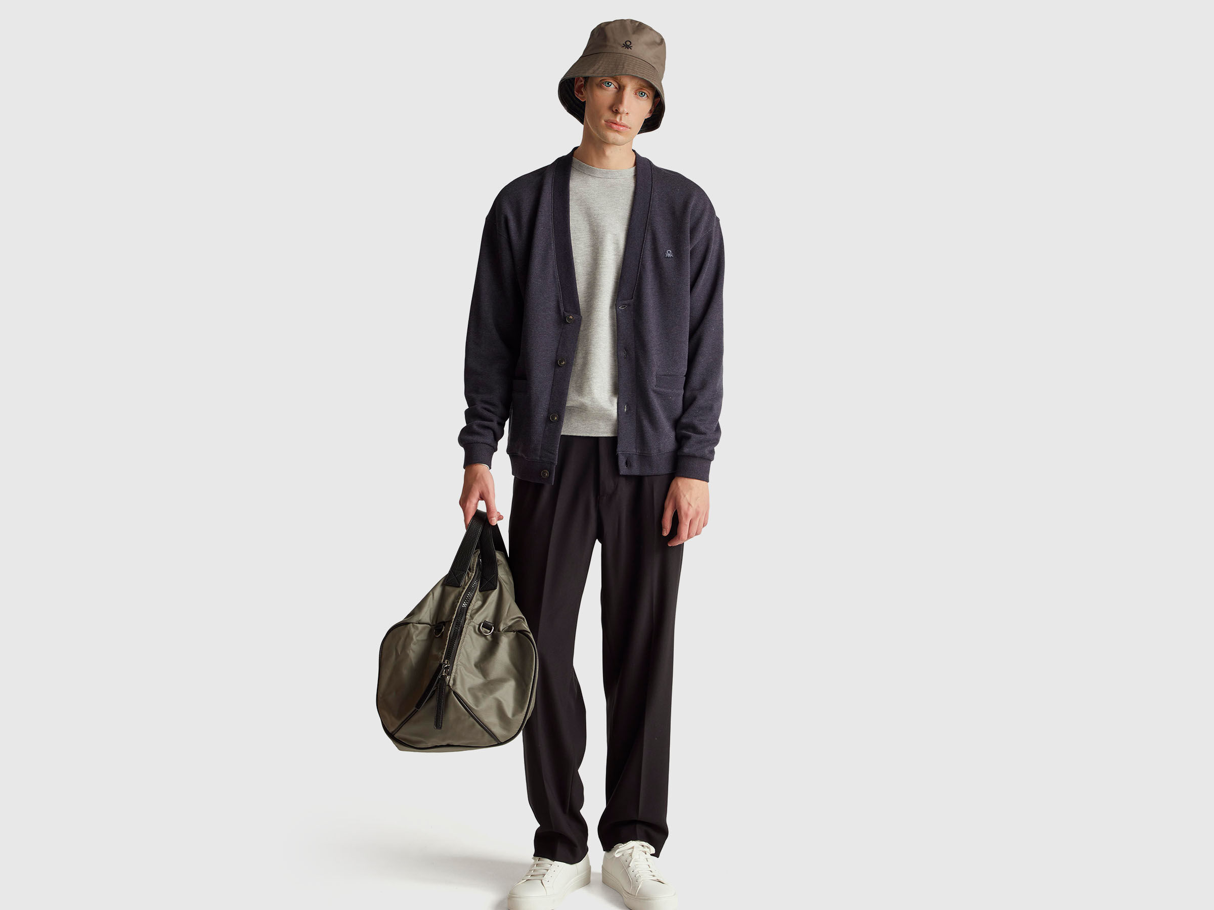 TROUSERS Men image number 3